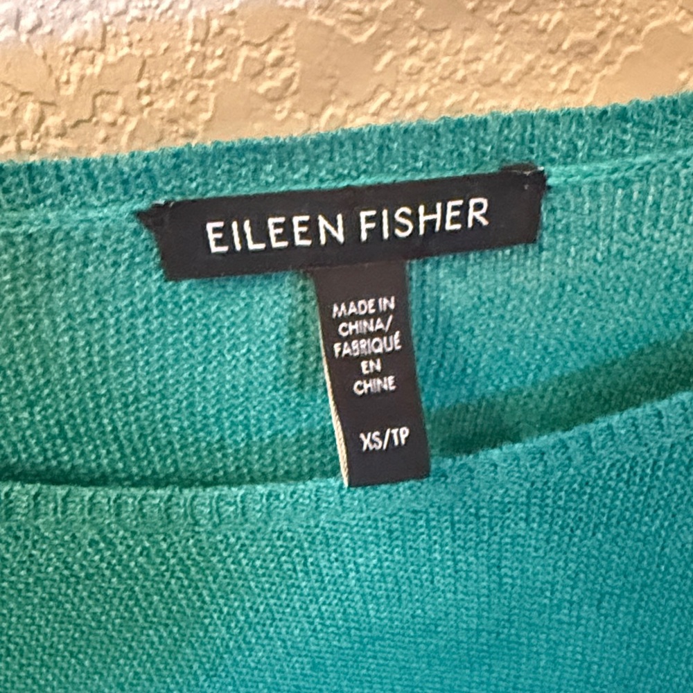 Eileen Fisher Women's Vibrant Teal cap Sleeve Top - Picture 2 of 5